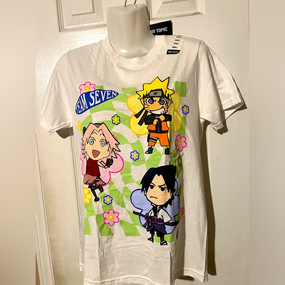 NWT NARUTO  Shirt short sleeves